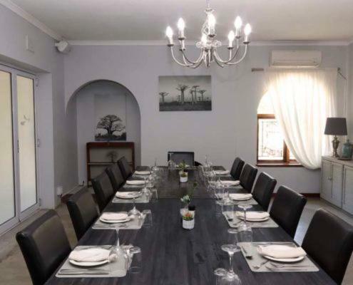 The Village Guesthouse 塞雷斯 外观 照片